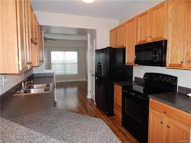 Enjoy Cooking!  This Kitchen Boasts Extensive Coun