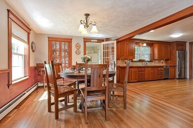 102 South St, Upton, MA 01568 - photo 7