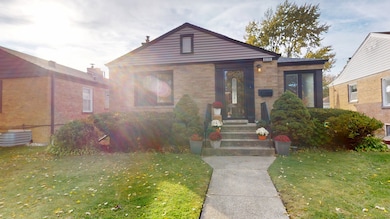 8206 Keeler Ave, Skokie, IL 60076 - photo 2