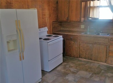 231 E Church St, Homer City, PA 15748 - photo 7