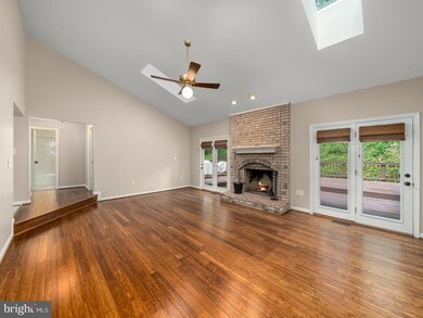 2112 Harpoon Dr, Stafford, VA 22554 - photo 5