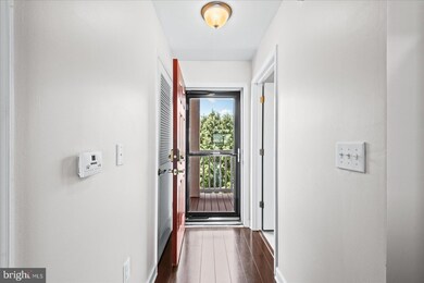 103 Irving Ave N unit 403, Colonial Beach, VA 22443 - photo 4