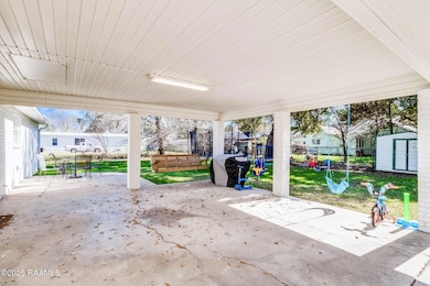 3-web-or-mls-304 E C Street-13