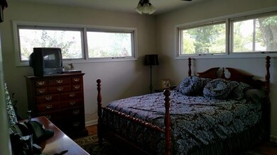 And another bedroom. 