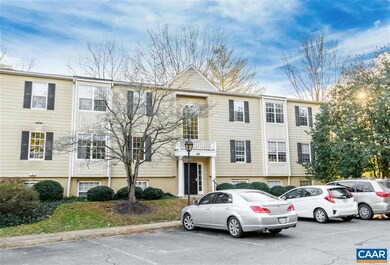 1504 Villa Terrace unit E, Charlottesville, VA 22903 - photo 4