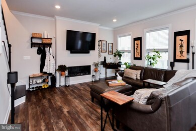 5675 Stephanie Tessa Way, Huntington, VA 22303 - photo 4