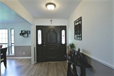 782 Timberline Dr, Bay City, TX 77414 - photo 3