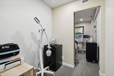 347 E 53rd St unit LA, New York, NY 10022 - photo 7