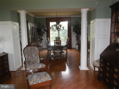 130 Picket Post Ln, Phoenixville, PA 19460 - photo 6