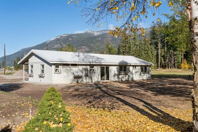 Fully-remodeled single level home