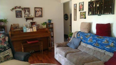 57337 Horseshoe Ct, Goshen, IN 46528 - photo 2