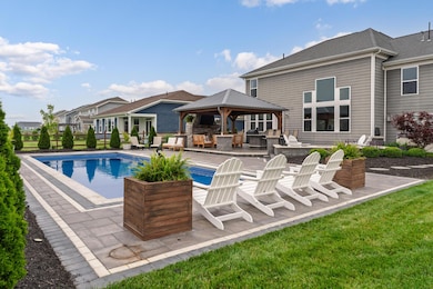 3669 Audubon Ave_05