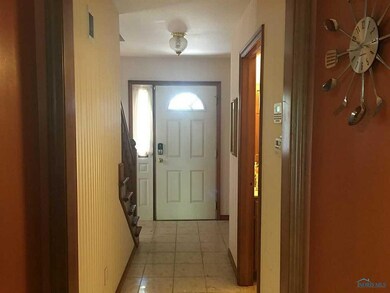 Foyer.