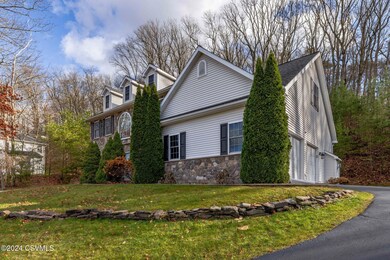 557 Clints Ln, Bloomsburg, PA 17815 - photo 3