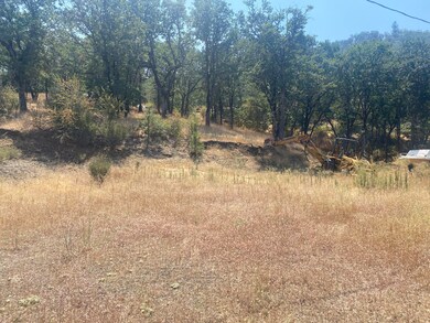 6285 Foley Ln, Central Point, OR 97502 - photo 3