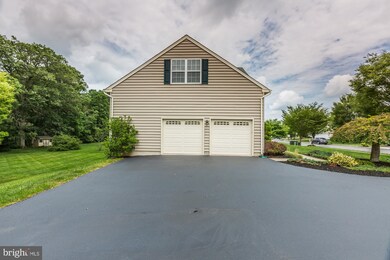 1025 Broadleaf Cir, Royersford, PA 19468 - photo 3