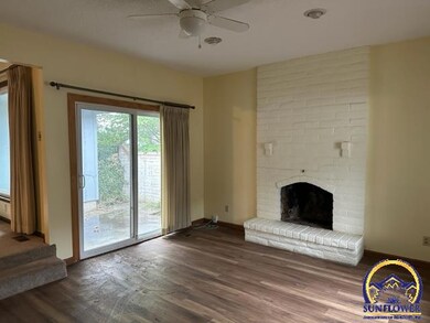 3561 SW Cambridge Ave, Topeka, KS 66614 - photo 4