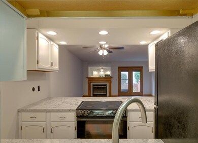 1602 Six Point Ct Worthington OH (11 of