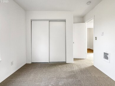 8517 N Bliss St, Portland, OR 97203 - photo 7