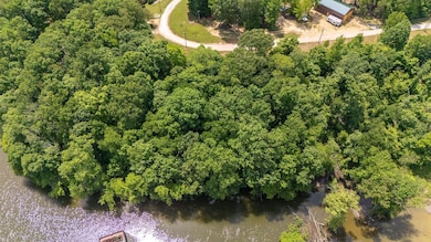 2 Beech Creek Loop, Clifton, TN 38425 - photo 2