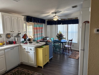 1845 Cape Cod Cove unit L18, Grand Island, FL 32735 - photo 4