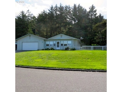 30401 Hillside Terrace, Gold Beach, OR 97444 - photo 2