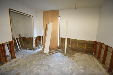 30 Lower Colorado Dr, Bay City, TX 77414 - photo 5