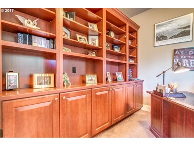 1136 Blankenship Rd, West Linn, OR 97068 - photo 5