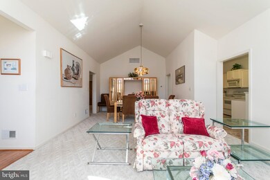 313 Starflower Ln unit V61, Langhorne, PA 19047 - photo 7