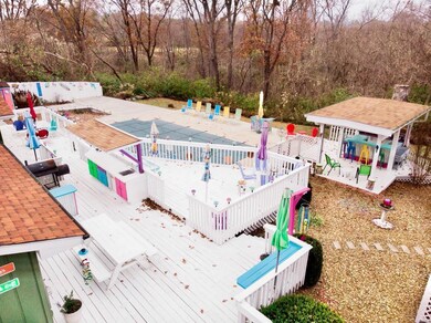 154 Carol Louise Dr, Caseyville, IL 62232 - photo 2