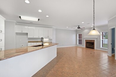 Kitchen/den