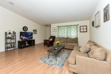 433 SW Aster Rd Port St Lucie-large-005-