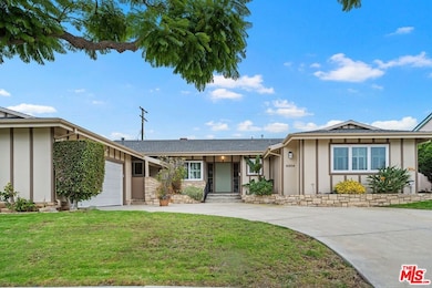 6204 S Corning Ave, Los Angeles, CA 90056 - photo 3