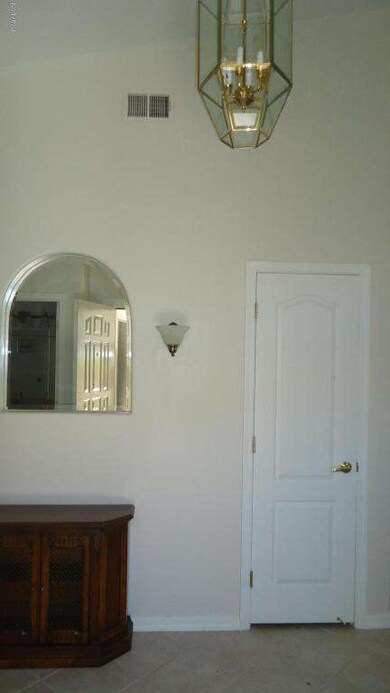 4 Entryway