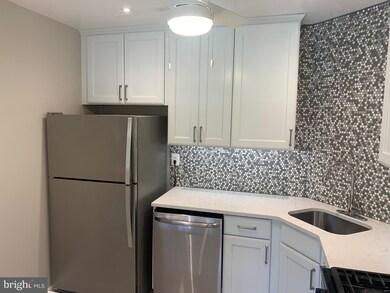 3535 Chevy Chase Lake Dr unit 302, Chevy Chase, MD 20815 - photo 6