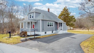 7 Harvey St, South Dartmouth, MA 02748 - photo 2