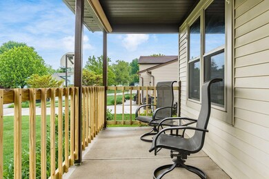 732 Cherrymonte Dr, Columbus, OH 43228 - photo 4