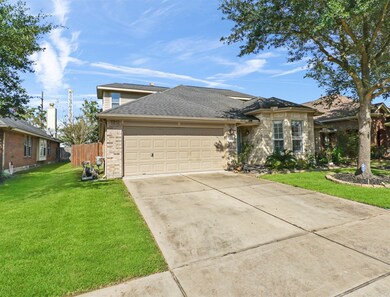 8214 Garrison Point Dr, Houston, TX 77040 - photo 2