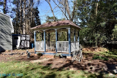 2421 New Point Comfort Hwy, Mathews, VA 23109 - photo 7