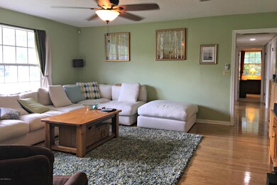 7154 Diamond Head Rd, Jacksonville, FL 32216 - photo 3