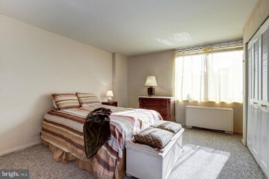 Van Ness East unit 609, Washington, DC 20008 - photo 6