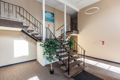 96 Fountain Ln unit 12, South Weymouth, MA 02190 - photo 3