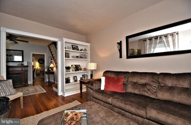 329 W 7th St, Lansdale, PA 19446 - photo 7