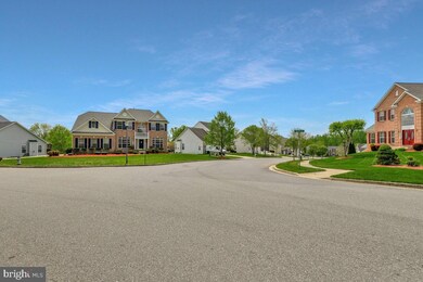 2811 Tree View Way, Fort Washington, MD 20744 - photo 4