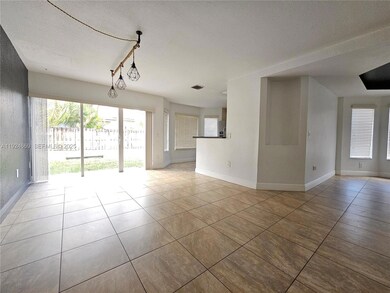 15447 SW 151st St, Miami, FL 33196 - photo 5