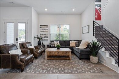 158 E South St, Fayetteville, AR 72701 - photo 4