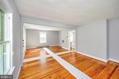 27515 Strawberry Hill Rd, Rhoadesville, VA 22542 - photo 6