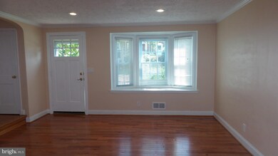 110 Brandon Rd, Baltimore, MD 21212 - photo 3