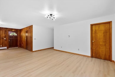 989 Carpenter Hill Rd, Bennington, VT 05201 - photo 7