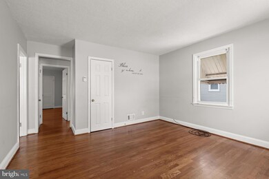 3215 Orlando Ave, Parkville, MD 21234 - photo 4